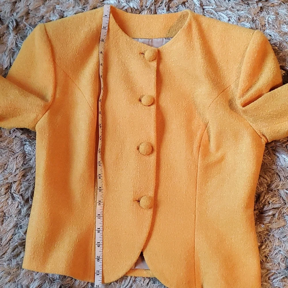 Vintage Sisley Relaxed Elegance yellow wool blazer made in Italy size M - Picture 12 of 13
